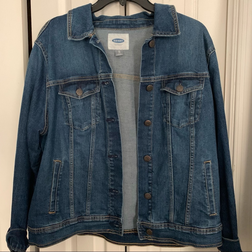 XL Old Navy Jean Jacket EUC *Perfect for Fall*